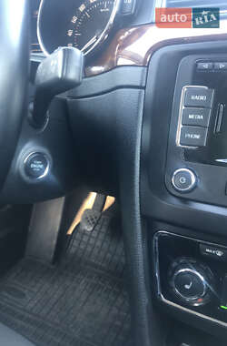 Лифтбек Skoda Superb 2014 в 