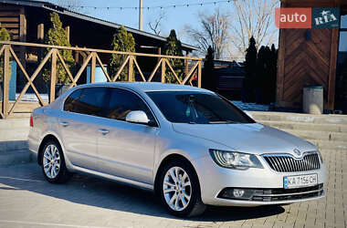 Лифтбек Skoda Superb 2013 в Кривом Роге