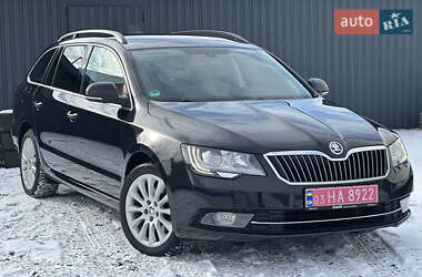 Універсал Skoda Superb 2014 в Рівному