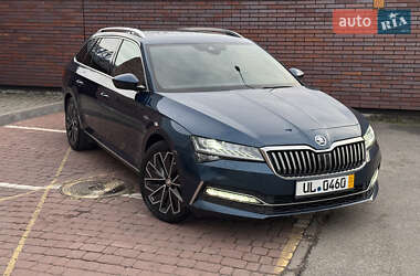 Универсал Skoda Superb 2019 в Киеве