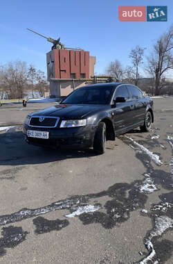 Лифтбек Skoda Superb 2004 в Кривом Роге