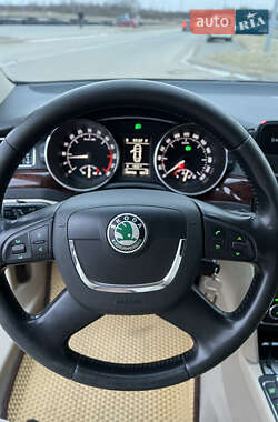 Лифтбек Skoda Superb 2008 в Львове