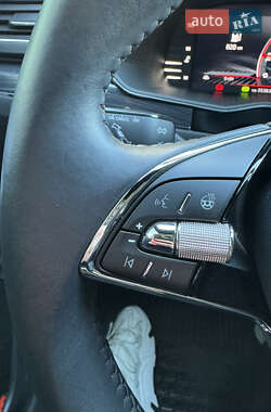 Лифтбек Skoda Superb 2022 в 
