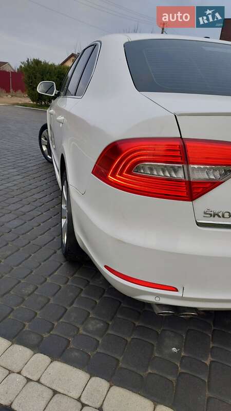 Лифтбек Skoda Superb 2013 в Харькове