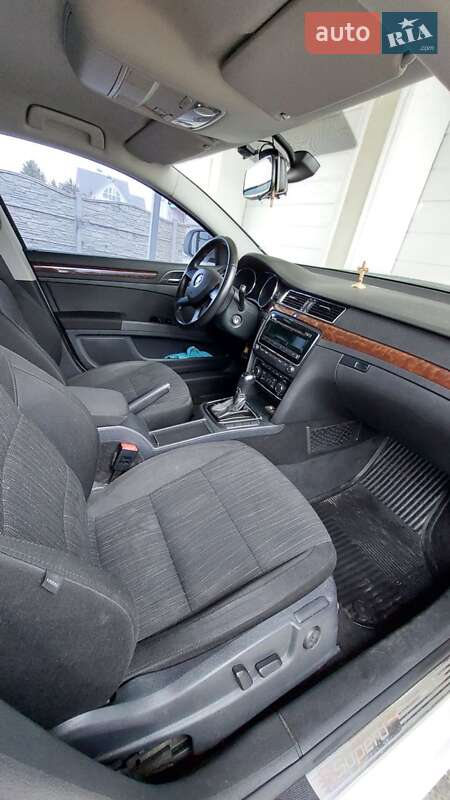 Лифтбек Skoda Superb 2013 в Харькове
