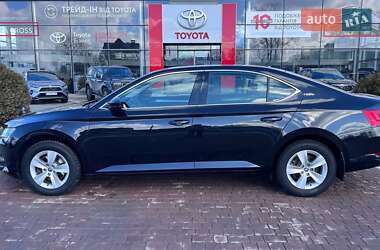 Лифтбек Skoda Superb 2020 в Хмельницком