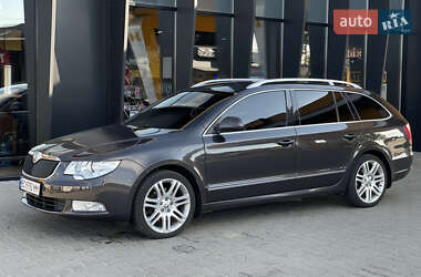 Універсал Skoda Superb 2010 в Самборі