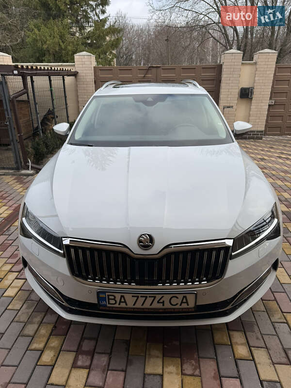Универсал Skoda Superb 2019 в Кривом Роге