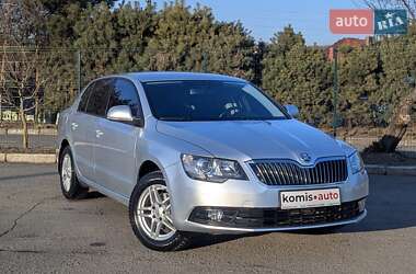 Ліфтбек Skoda Superb 2014 в Хмельницькому