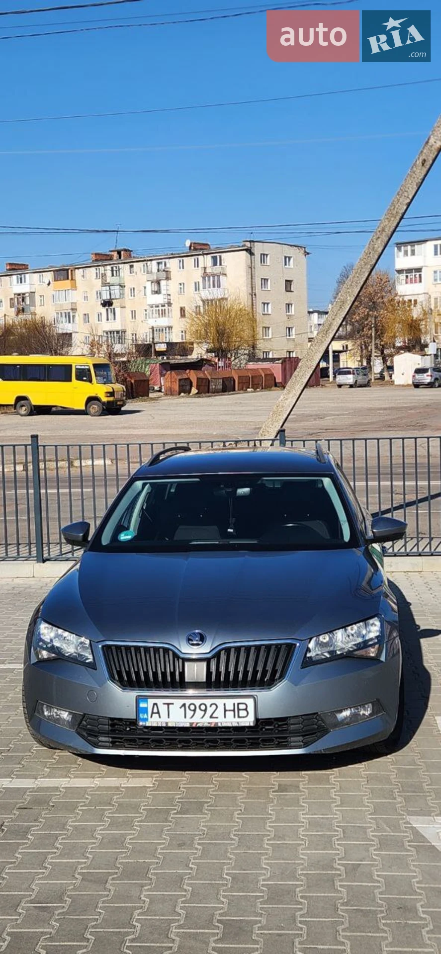 2017 Skoda Superb - мініатюра 12