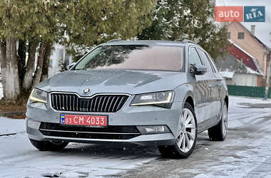 Универсал Skoda Superb 2016 в Воловце