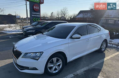 Ліфтбек Skoda Superb 2015 в Києві