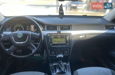 Універсал Skoda Superb 2011 в Дрогобичі