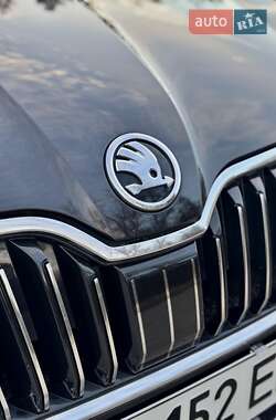 Лифтбек Skoda Superb 2018 в 