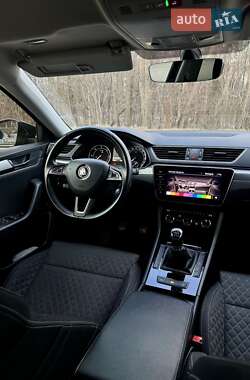 Лифтбек Skoda Superb 2018 в 