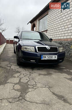 Ліфтбек Skoda Superb 2002 в Звягелі