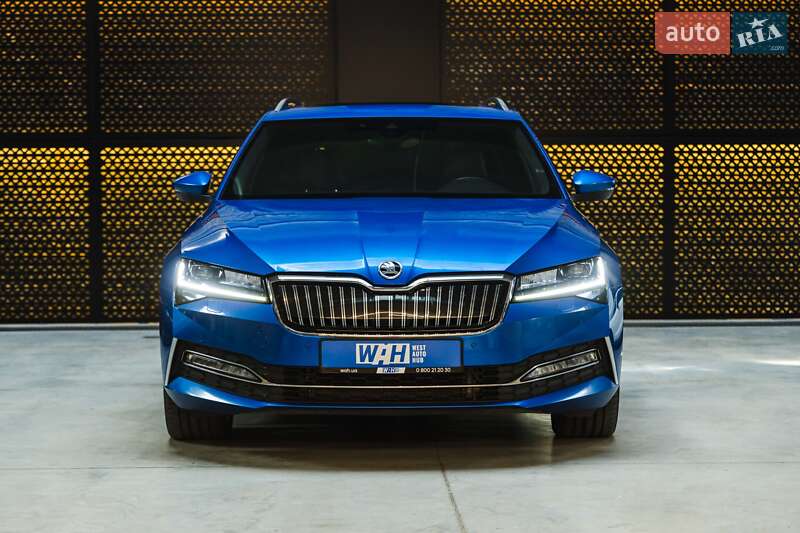 Универсал Skoda Superb 2020 в Луцке