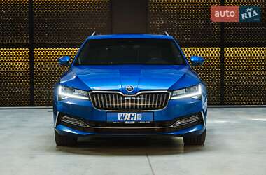 Універсал Skoda Superb 2020 в 