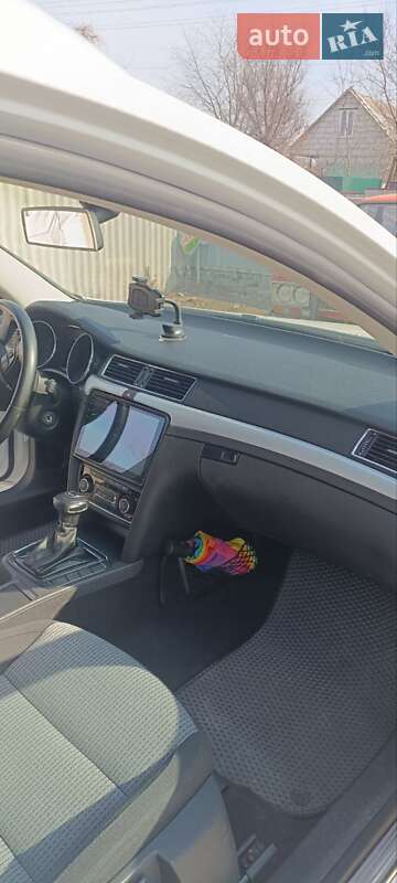 Универсал Skoda Superb 2010 в Барышевке