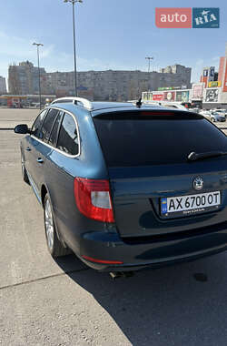 Универсал Skoda Superb 2012 в 