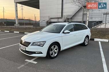 Универсал Skoda Superb 2017 в 