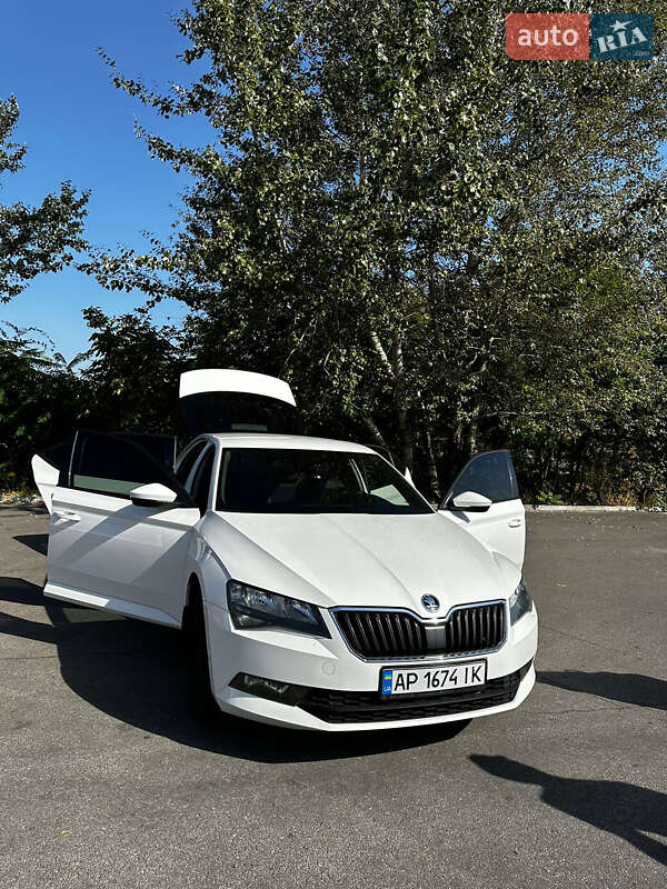 Лифтбек Skoda Superb 2019 в Запорожье