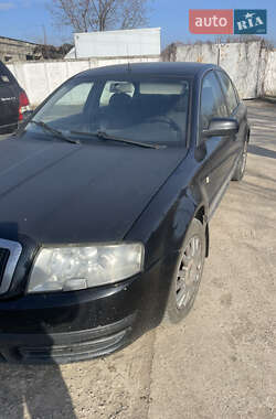 Лифтбек Skoda Superb 2004 в Лиманах