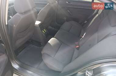 Лифтбек Skoda Superb 2004 в 
