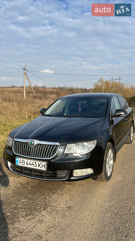 Лифтбек Skoda Superb 2011 в Мукачево