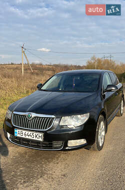 Лифтбек Skoda Superb 2011 в 