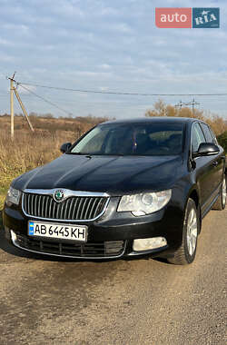 Лифтбек Skoda Superb 2011 в 