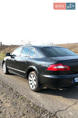 Лифтбек Skoda Superb 2011 в 