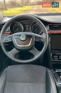 Лифтбек Skoda Superb 2011 в 
