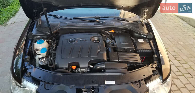 Універсал Skoda Superb 2012 в Львові фото 7 Універсал Skoda Superb 2012 в Львові