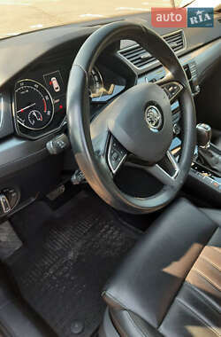 Универсал Skoda Superb 2015 в 