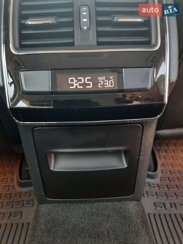 Универсал Skoda Superb 2015 в Киеве фото 20 Универсал Skoda Superb 2015 в Киеве