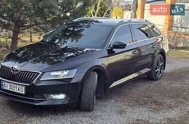 Универсал Skoda Superb 2018 в 