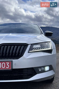 Лифтбек Skoda Superb 2017 в 