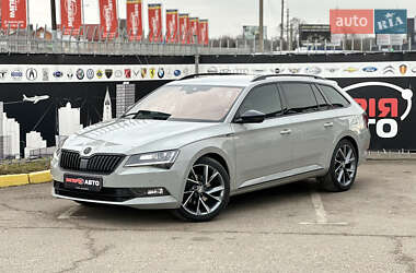 Универсал Skoda Superb 2019 в Киеве