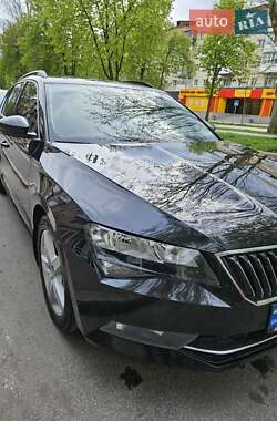 Универсал Skoda Superb 2016 в Виннице