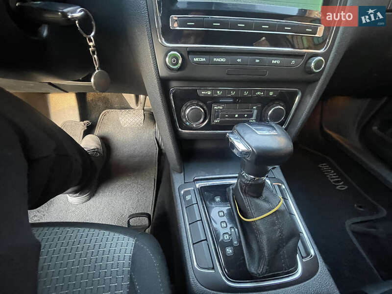 Лифтбек Skoda Superb 2012 в Миргороде