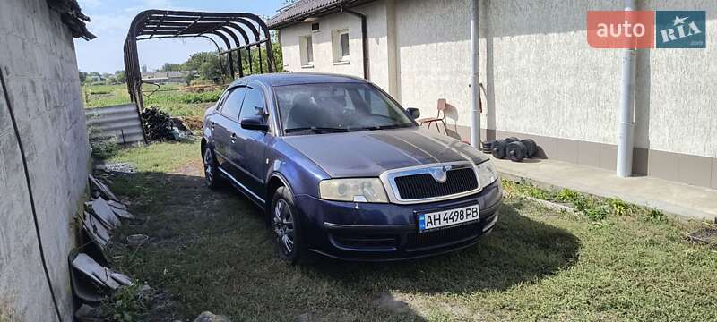 Skoda Superb 2002