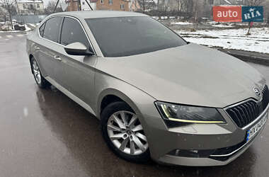 Лифтбек Skoda Superb 2016 в Самборе