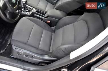Лифтбек Skoda Superb 2011 в 