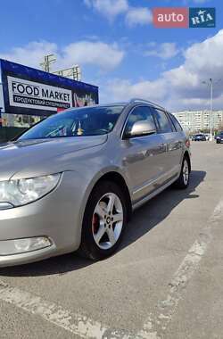 Универсал Skoda Superb 2012 в Запорожье