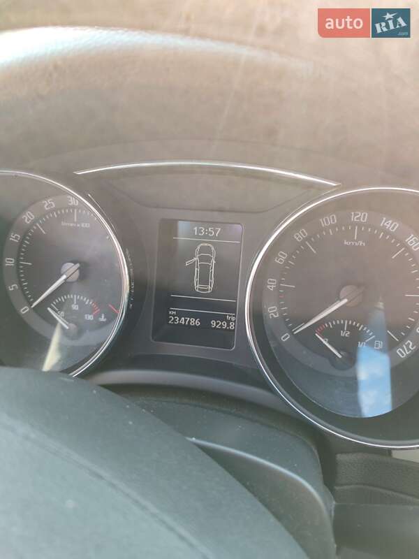 Универсал Skoda Superb 2012 в Запорожье фото 15 Универсал Skoda Superb 2012 в Запорожье