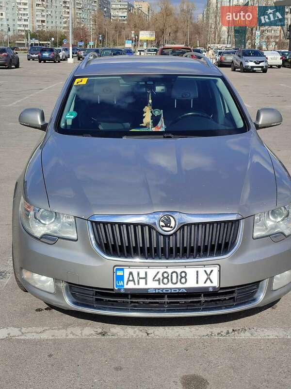 Универсал Skoda Superb 2012 в Запорожье фото 7 Универсал Skoda Superb 2012 в Запорожье