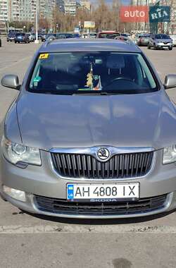 Універсал Skoda Superb 2012 в Запоріжжі