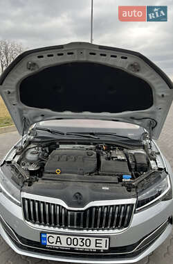 Универсал Skoda Superb 2020 в 