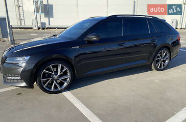 Універсал Skoda Superb 2020 в 